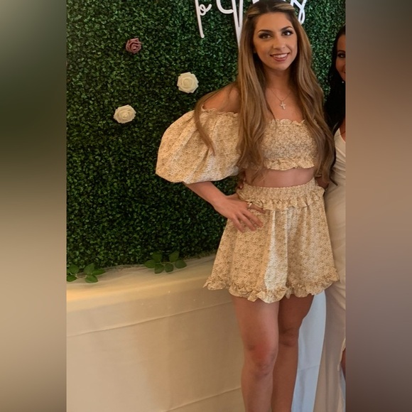 Alamour floral crop top and short set - Picture 1 of 2